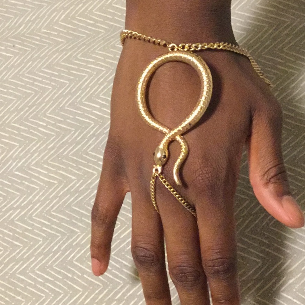 Snake bracelet